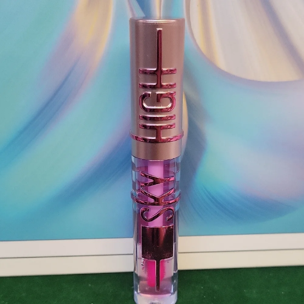 Sky High Pink Lip Gloss New  - Fruity